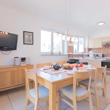 Strandhaus 43 *