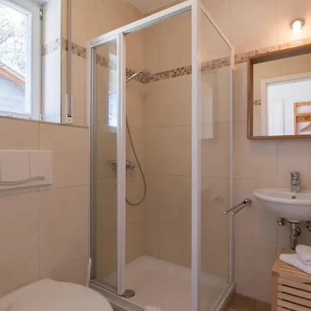 Strandhaus 43 Dom wakacyjny Dierhagen